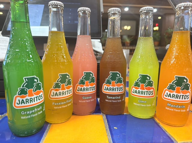 Jarritos.